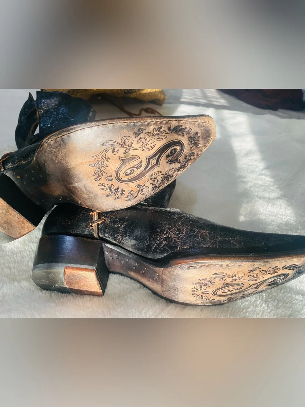 Sonora black ankle